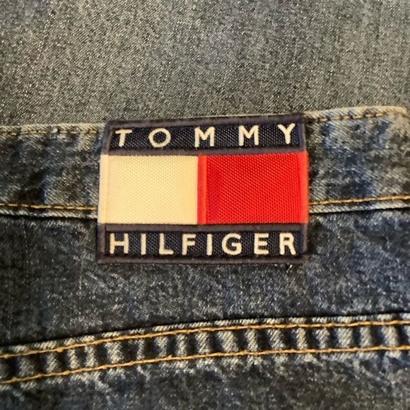 TOMMY HILFIGER “TARA” DENIM SKIRT‎ MADE IN CANADA 🇨🇦 SIZE 12 - Picture 10 of 10